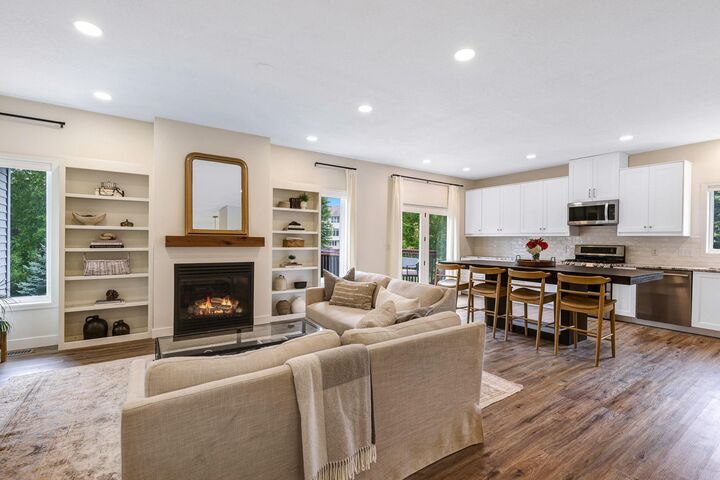 17664 Fieldfare Way  Lakeville MN 55024 photo