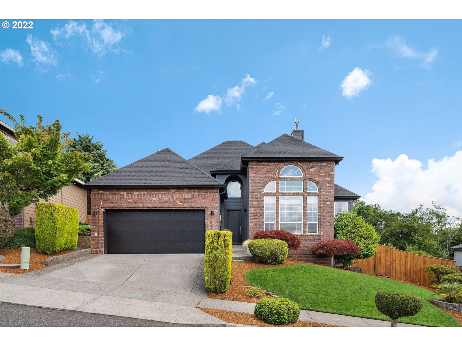 Property Photo:  15737 SE Bybee Dr  OR 97236 