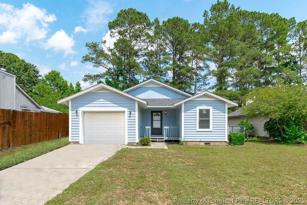 Property Photo: 6851 Candlewood Drive NC 28314