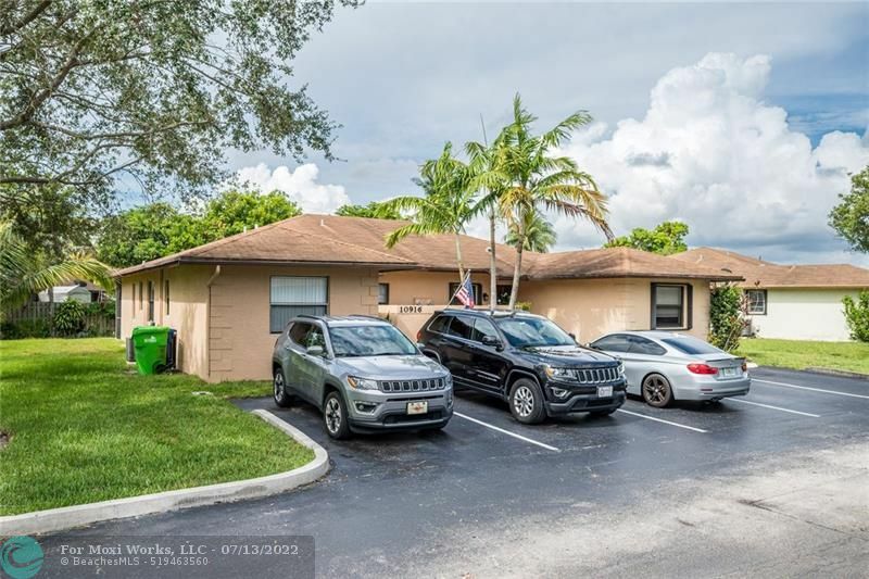 Property Photo:  10916 NW 29th Ct  FL 33322 