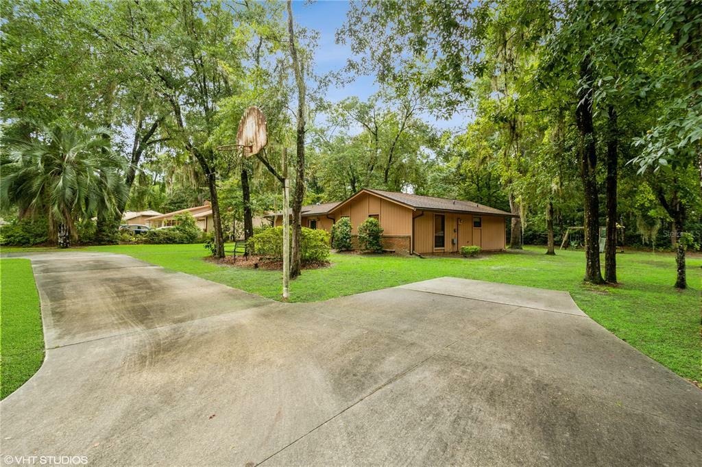 Property Photo:  5301 NW 54th Court  FL 32653 