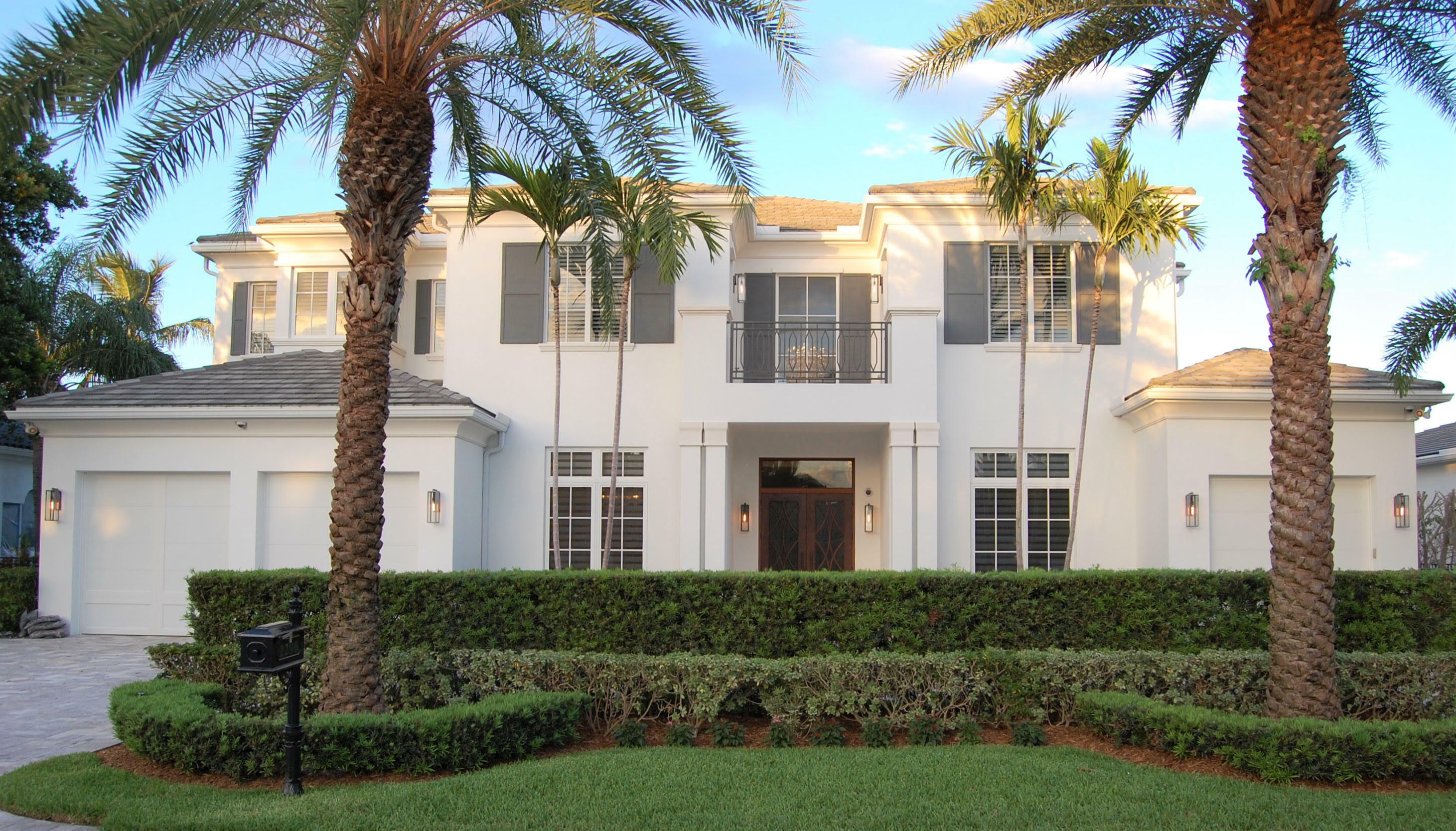 Property Photo: 2296 Acorn Palm Road FL 33432