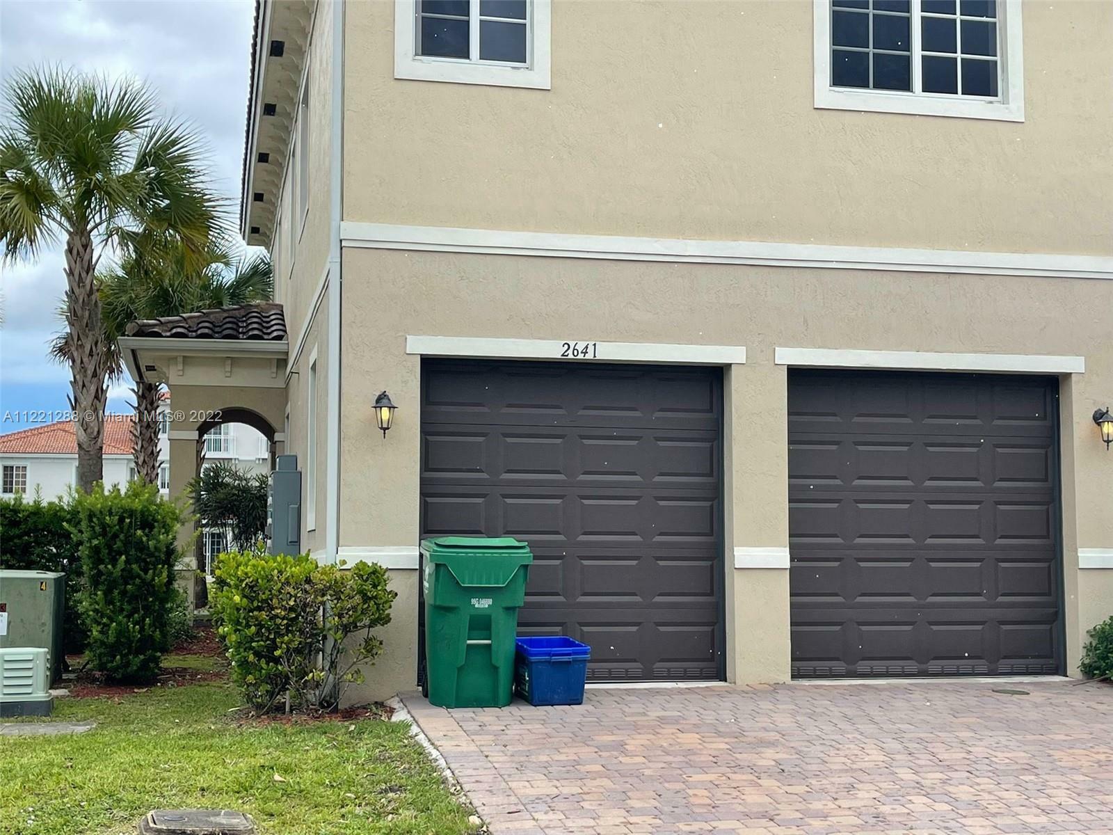 Property Photo:  2675 SW 81st Ter 2641  FL 33025 