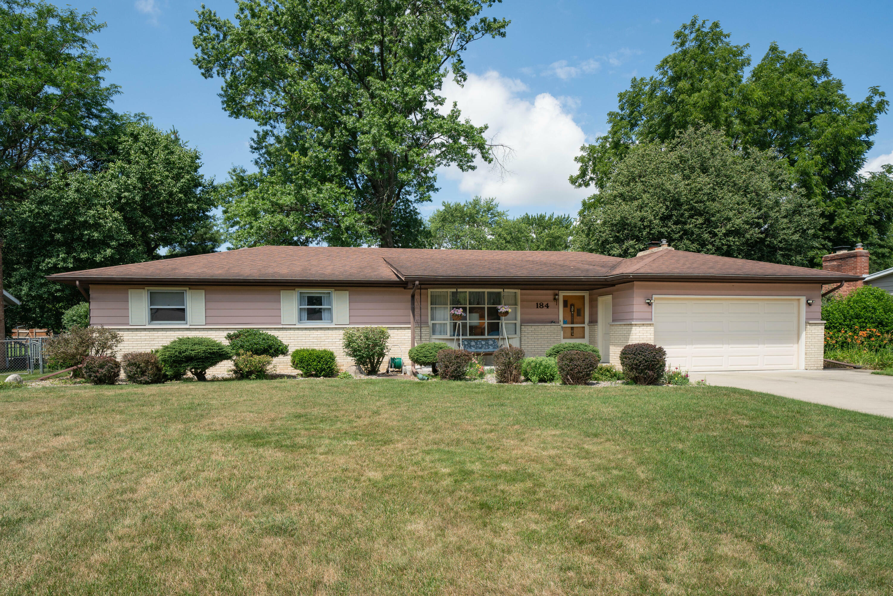 Property Photo:  184 Westview Street  MI 49009 