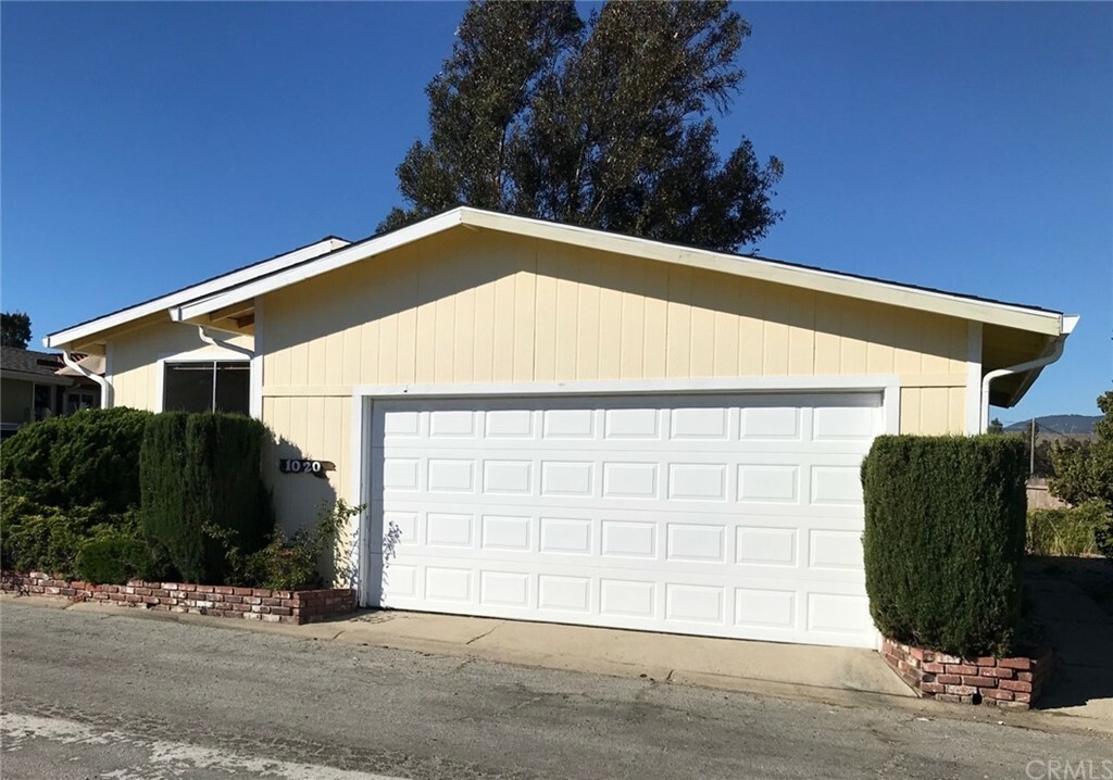 Property Photo:  1020 Stephanie Drive  CA 93405 