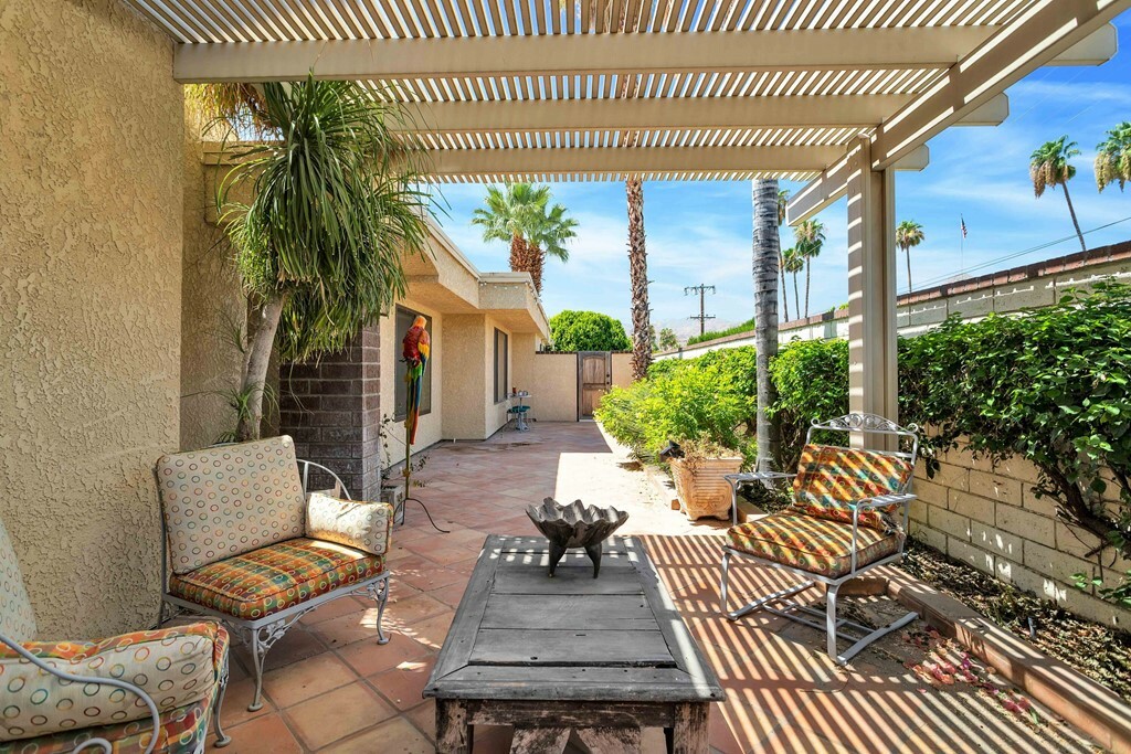 Property Photo: 2390 Kirkwood Drive CA 92264