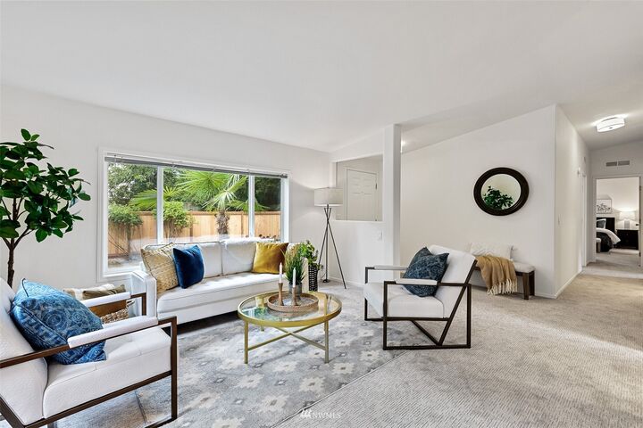 Property Photo: 19805 Fremont Avenue N 19805 WA 98133