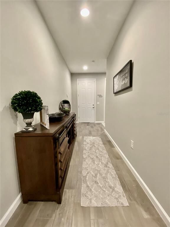 Property Photo:  253 Summershore Drive  FL 33823 