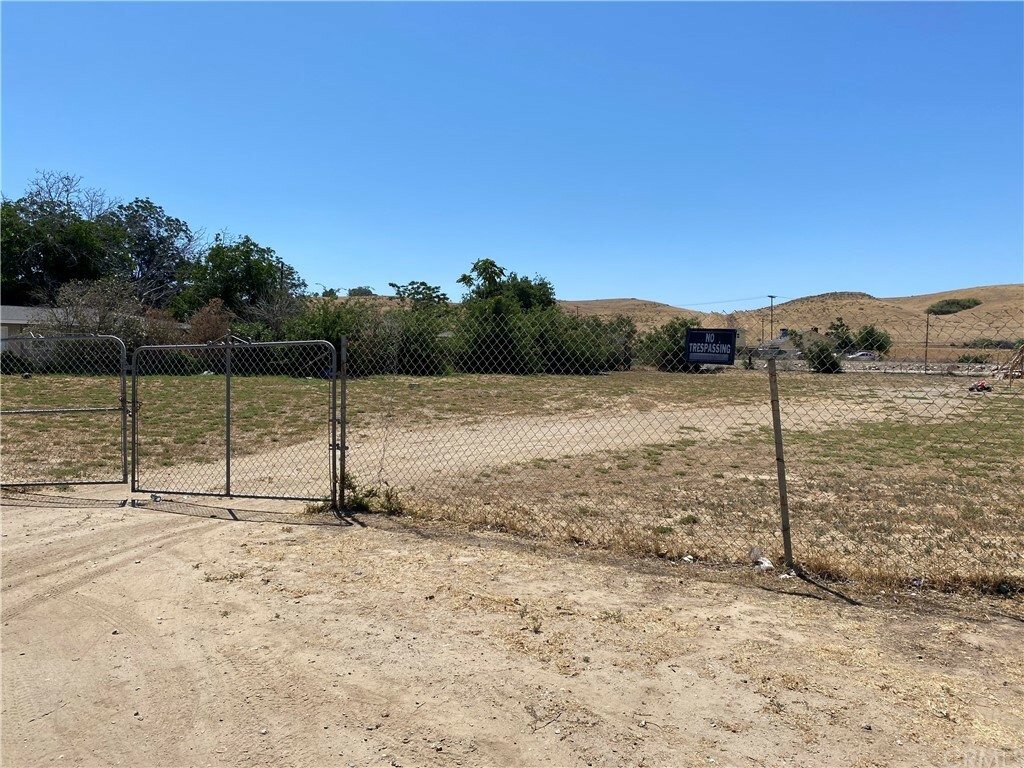 Property Photo:  32757 Texas Drive  CA 92399 