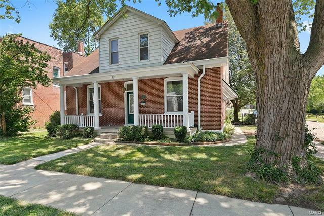 Property Photo: 32 South 11th Street IL 62220