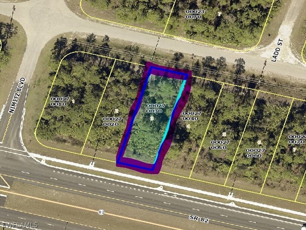 Property Photo:  2604 Meadow Road  FL 33974 