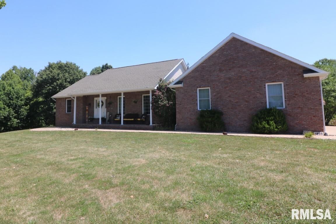 Property Photo: 1800 S 27th IL 62948