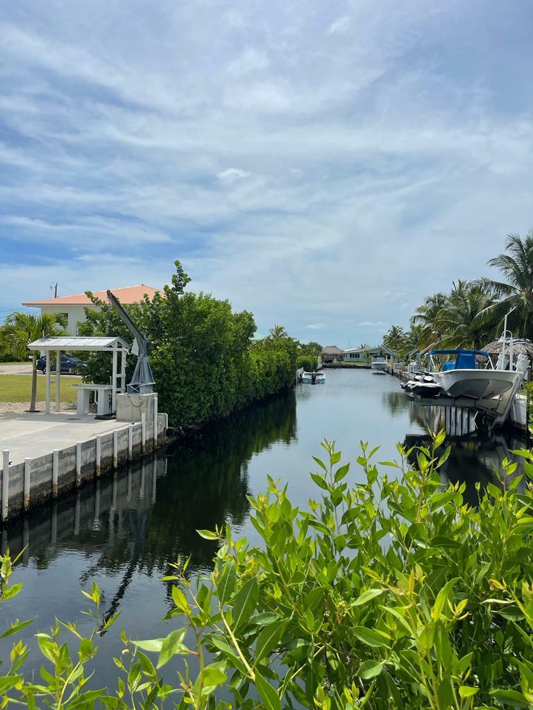 Property Photo:  30351 Flamingo Lane  FL 33043 