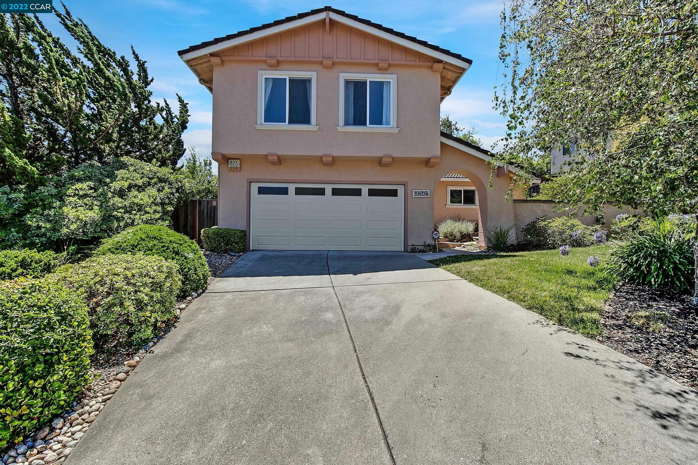 Property Photo:  11879 Bloomington Way  CA 94568 