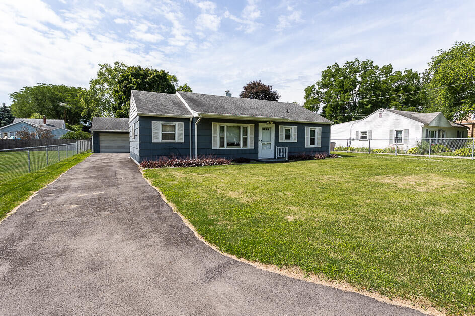 Property Photo:  321 Falcon Road  MI 49202 