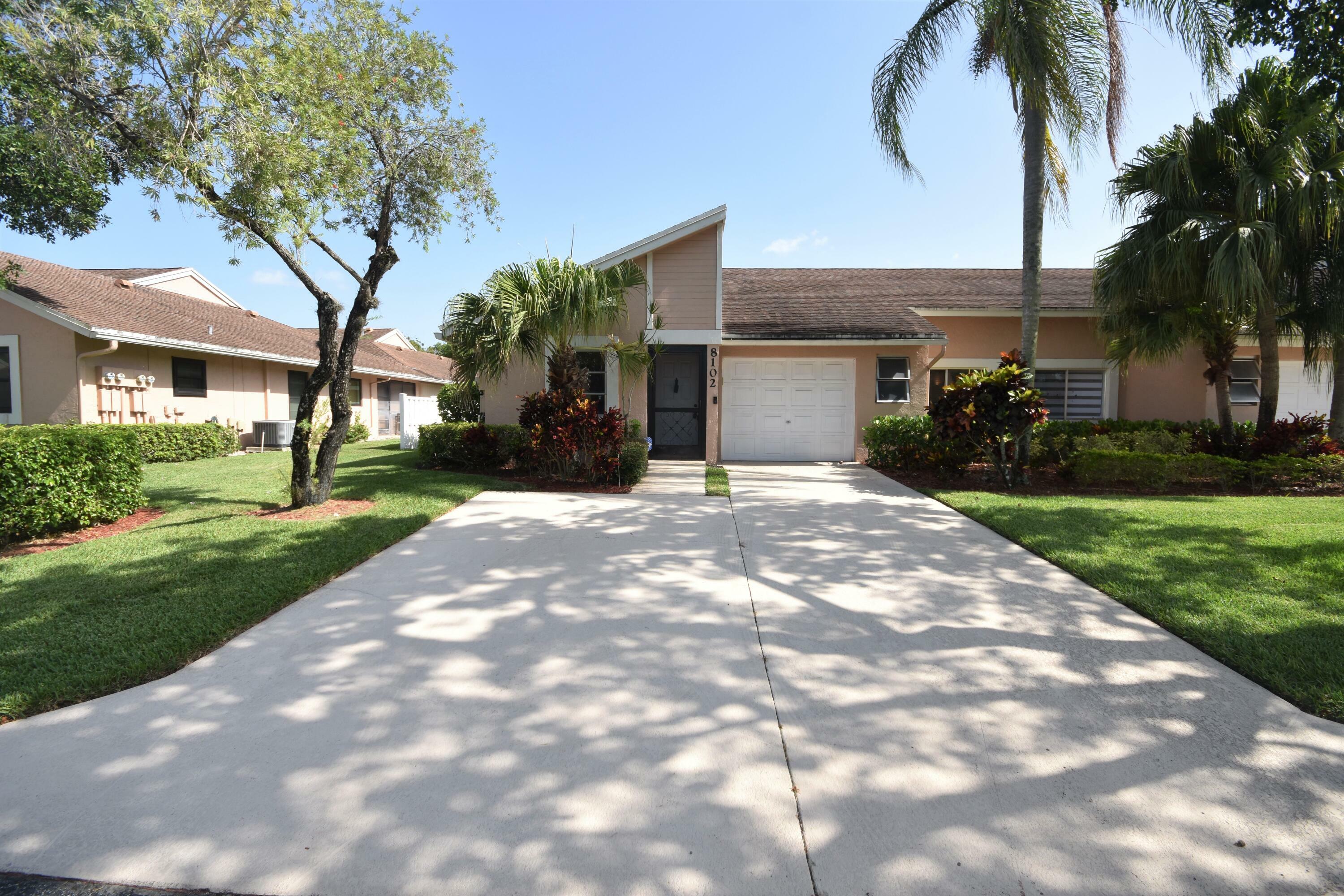 Property Photo:  8102 Songbird Terrace  FL 33496 