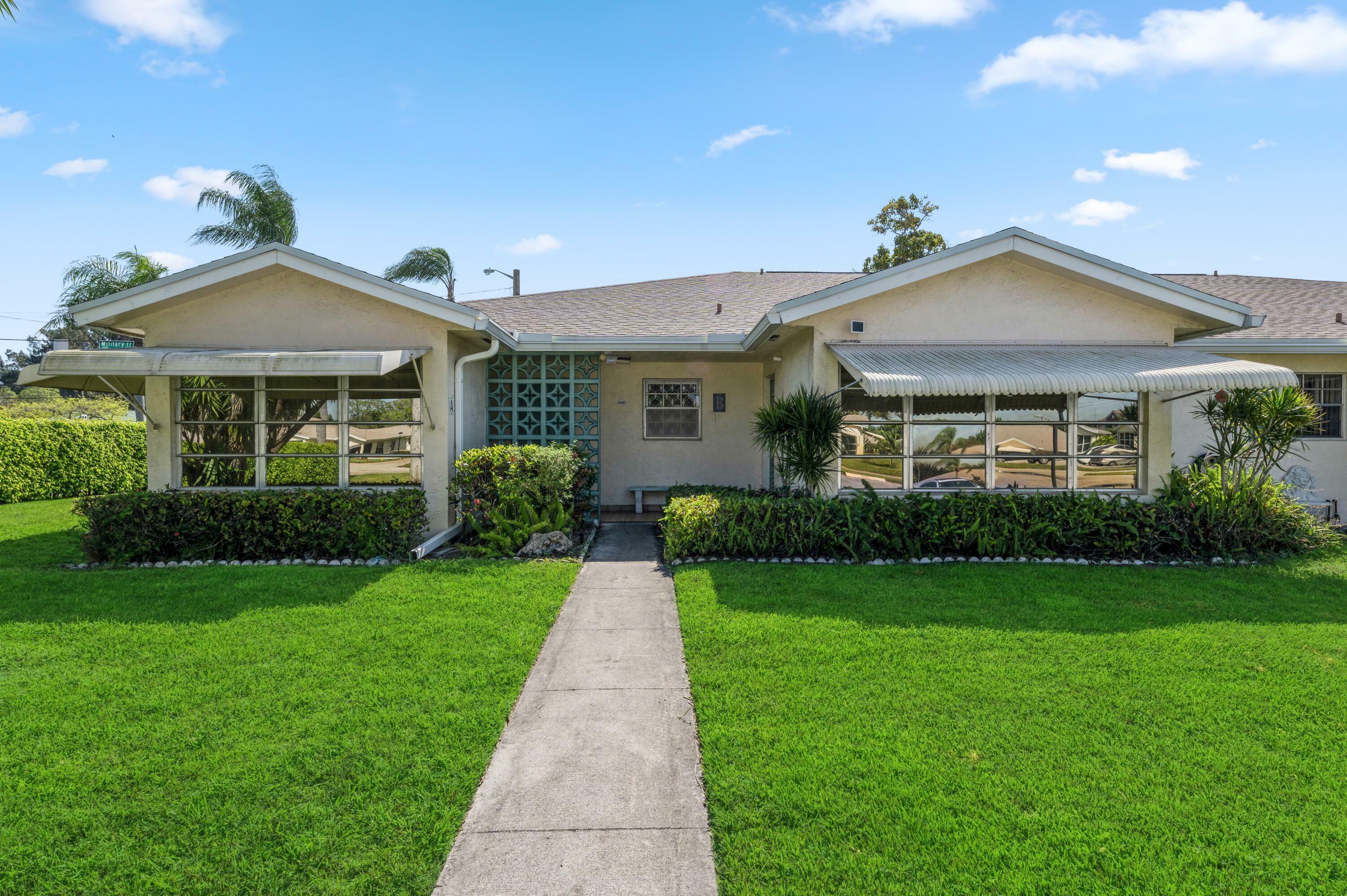 Property Photo:  5030 Lakefront Boulevard B  FL 33484 