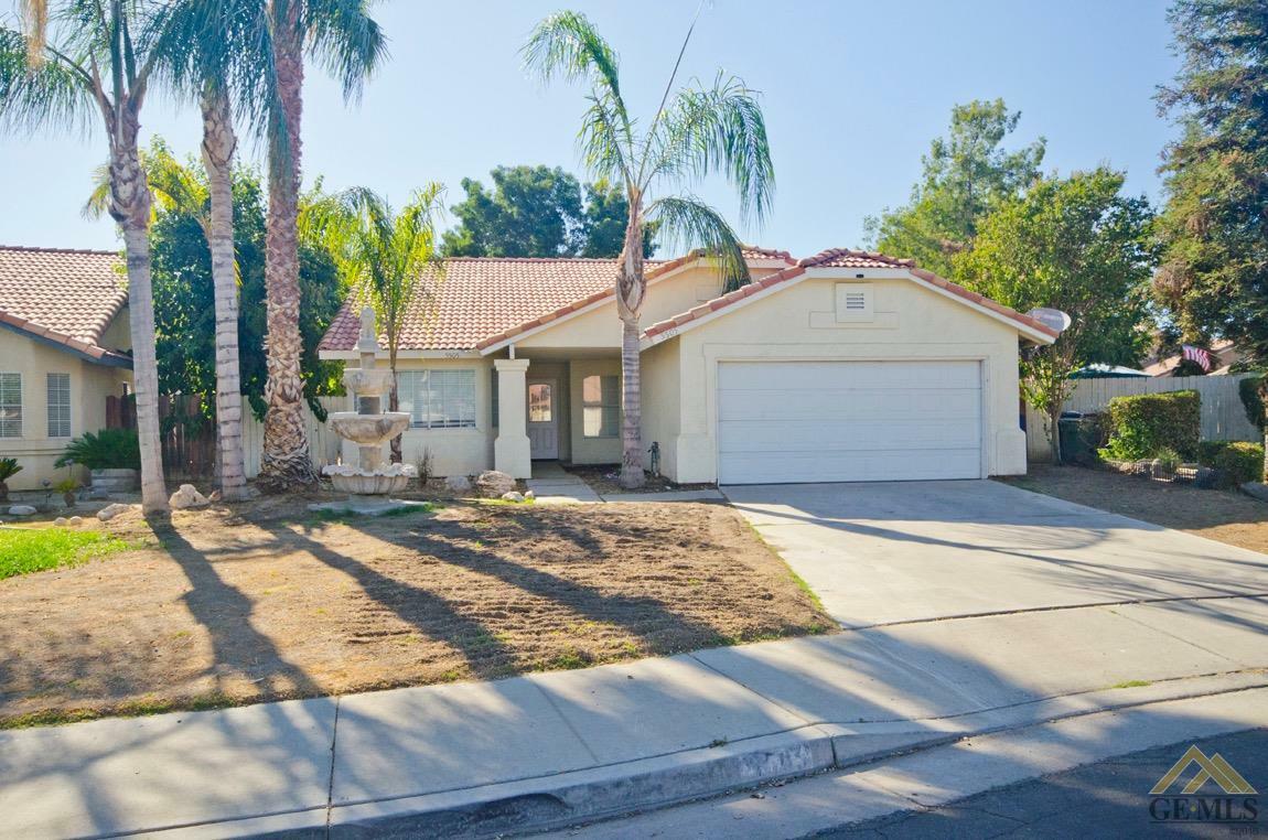 Property Photo:  5505 Glacier Court  CA 93313 