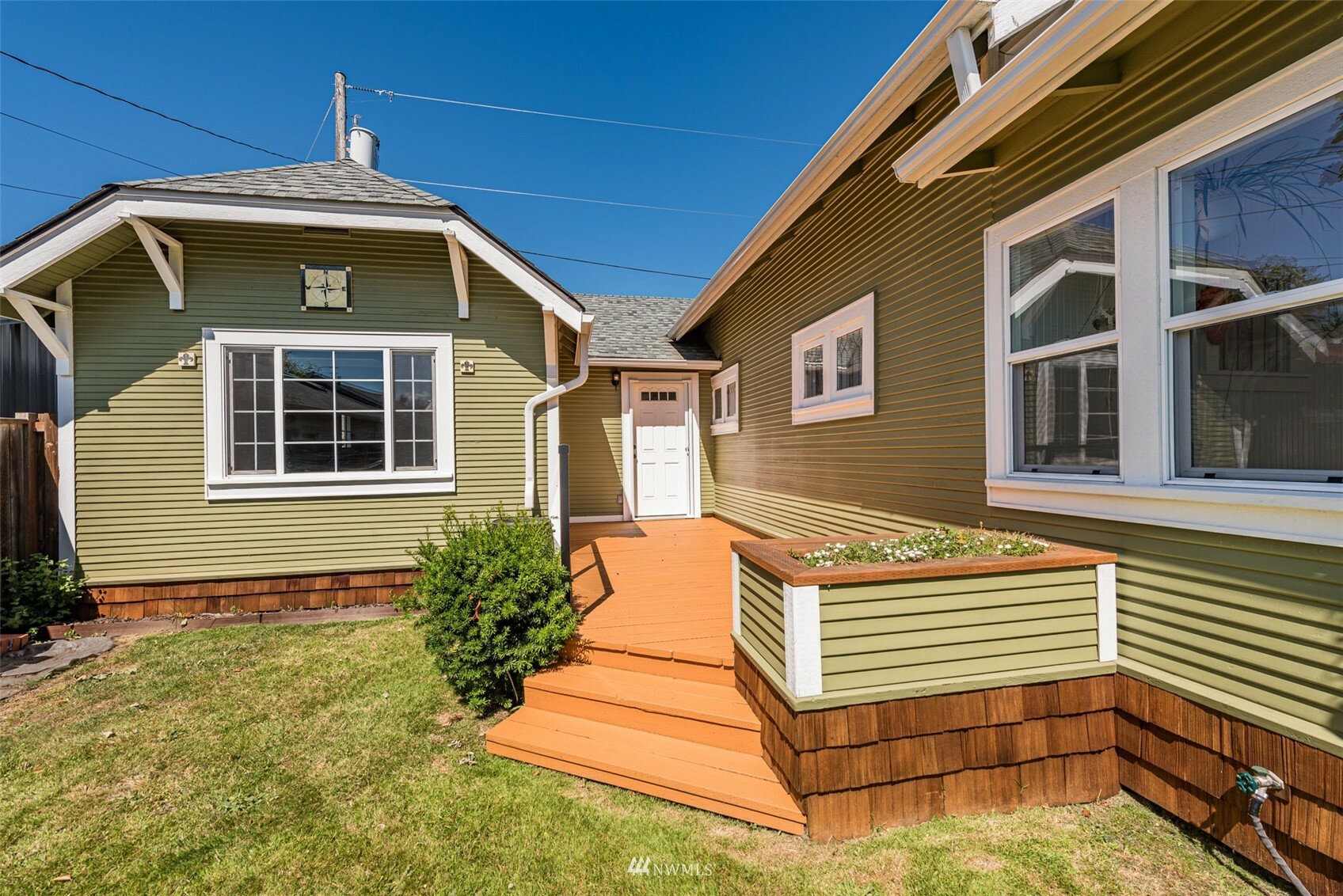 Property Photo: 535 W 4th Street WA 98362