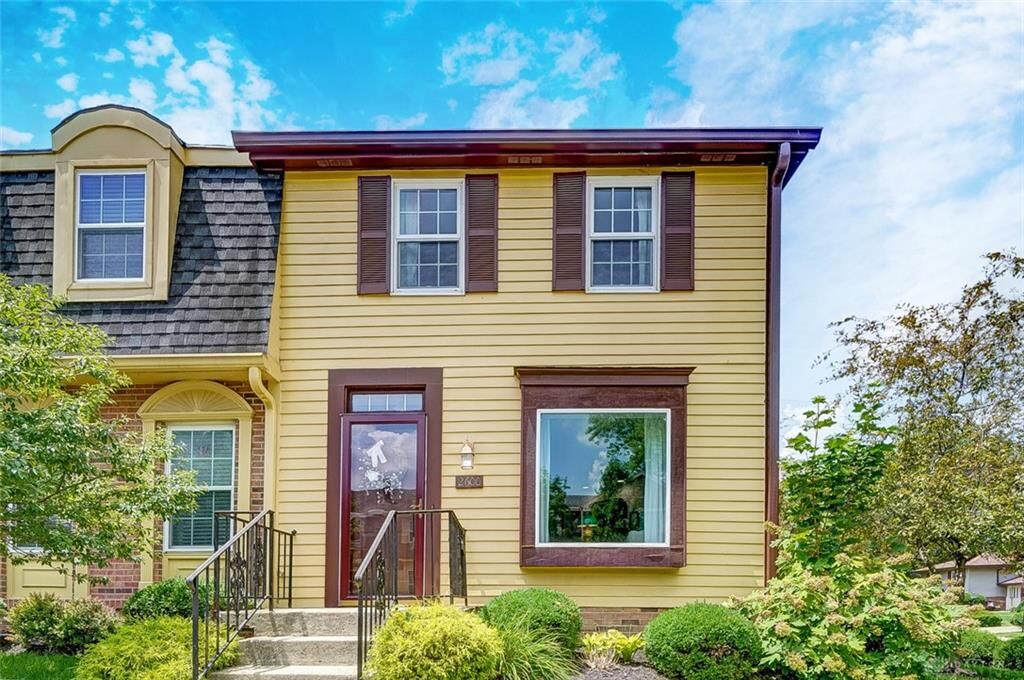 Property Photo: 2600 S Kings Arms Circle OH 45440