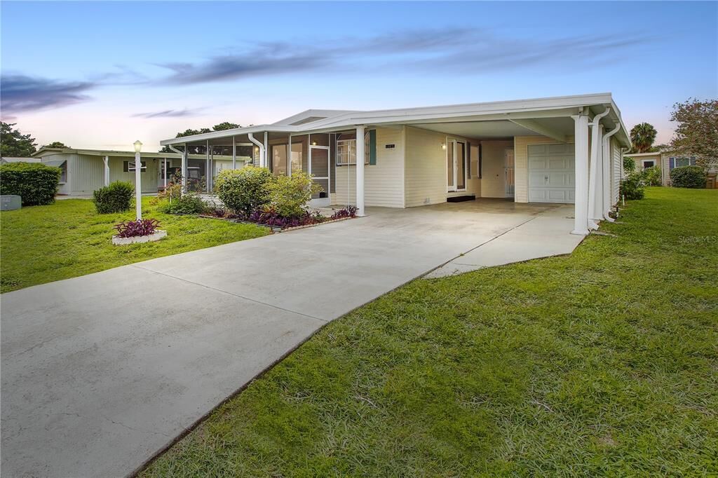 Property Photo:  1285 Sun Meadow Lane  FL 32735 