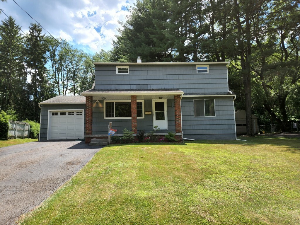 Property Photo:  3404 Lynwood Place  NY 13850 