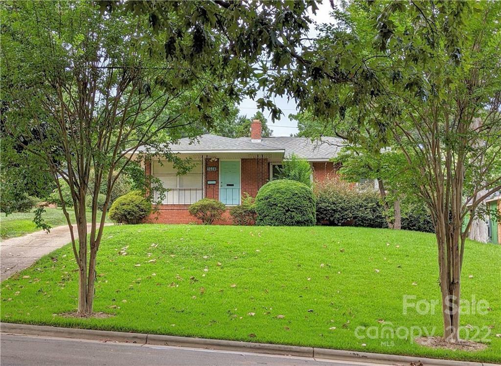 Property Photo:  1604 Patton Avenue  NC 28216 