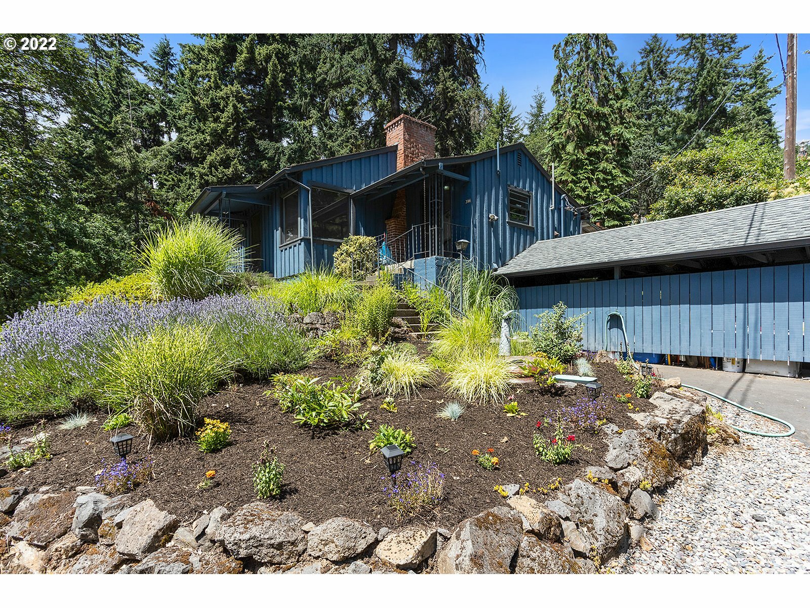 Property Photo:  396 W Jewett Blvd  WA 98672 