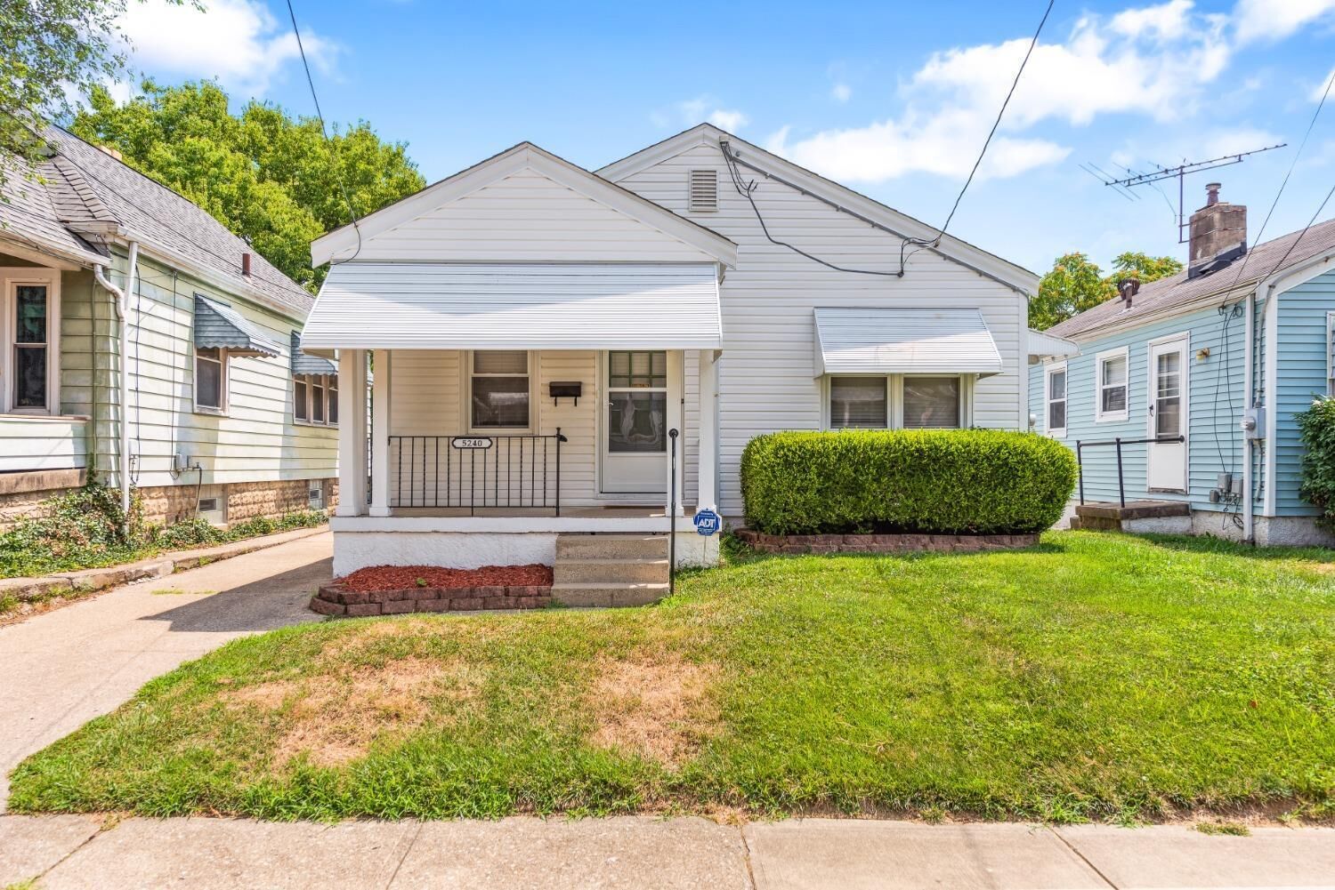 Property Photo:  5240 Warren Ave  OH 45212 