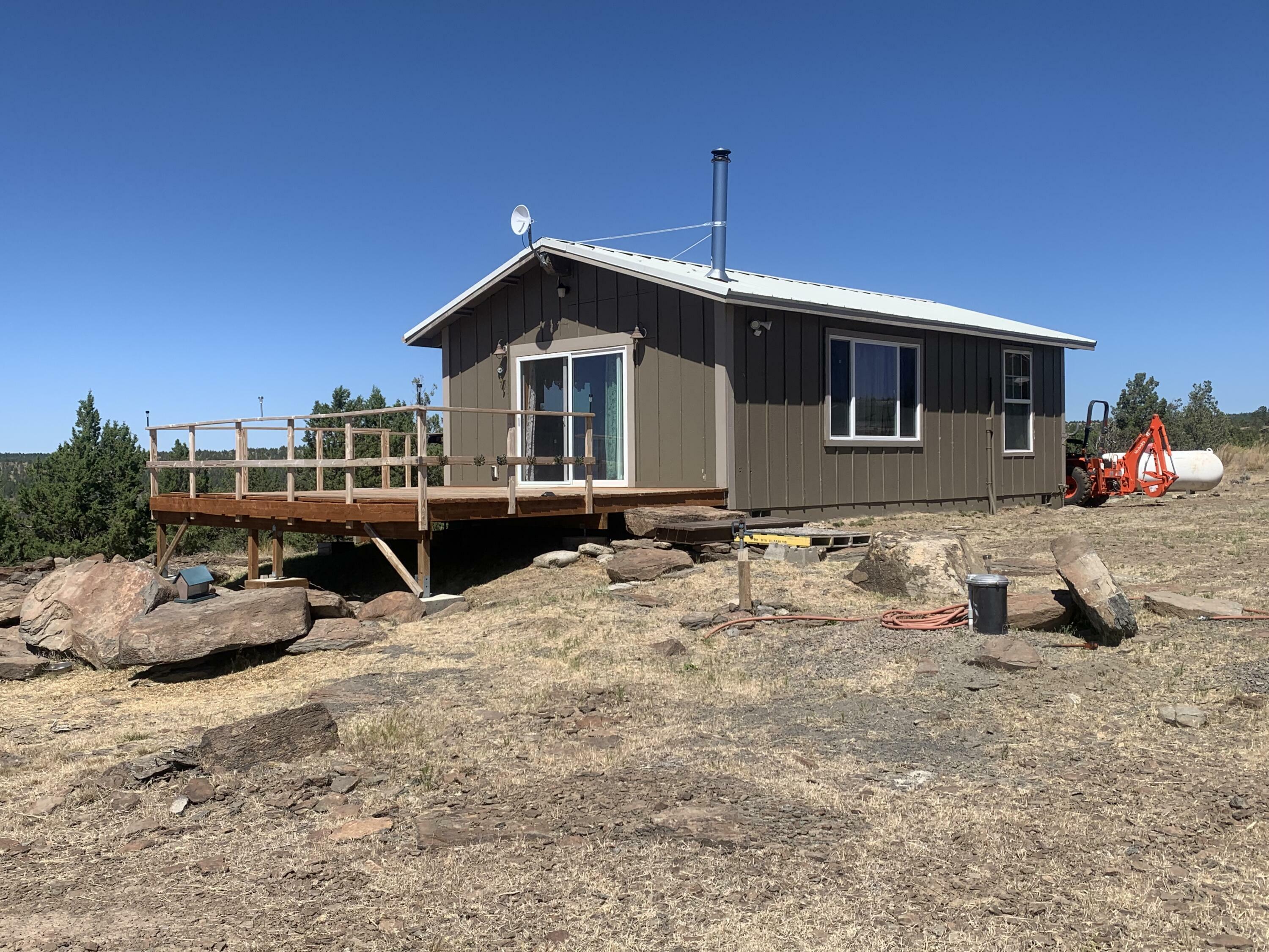 Property Photo: 12170 SE Juniper Canyon Road OR 97754