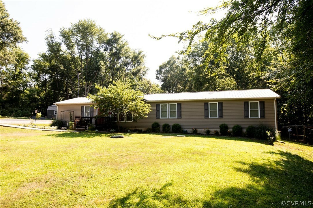 Property Photo:  404 Sugarfork Road  VA 23040 