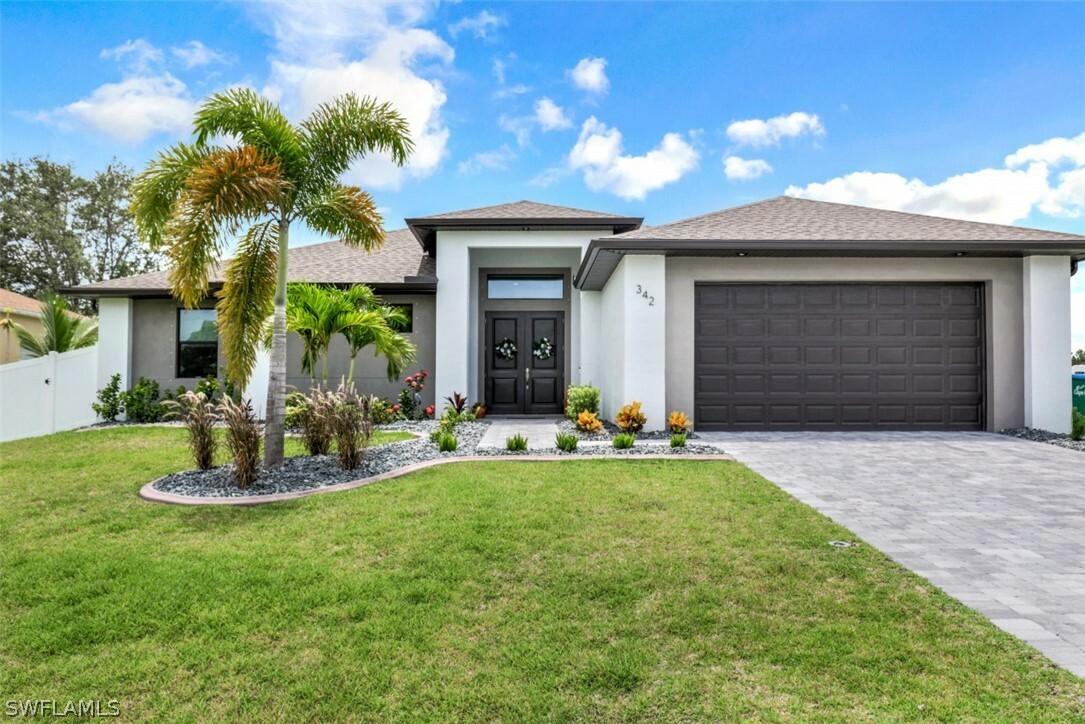 Property Photo: 342 SW 28th Avenue FL 33991