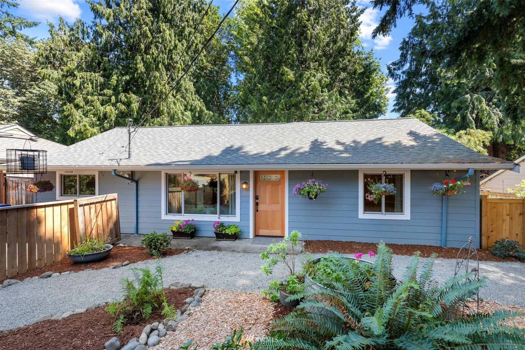 Property Photo: 18912 32nd Avenue NE WA 98155