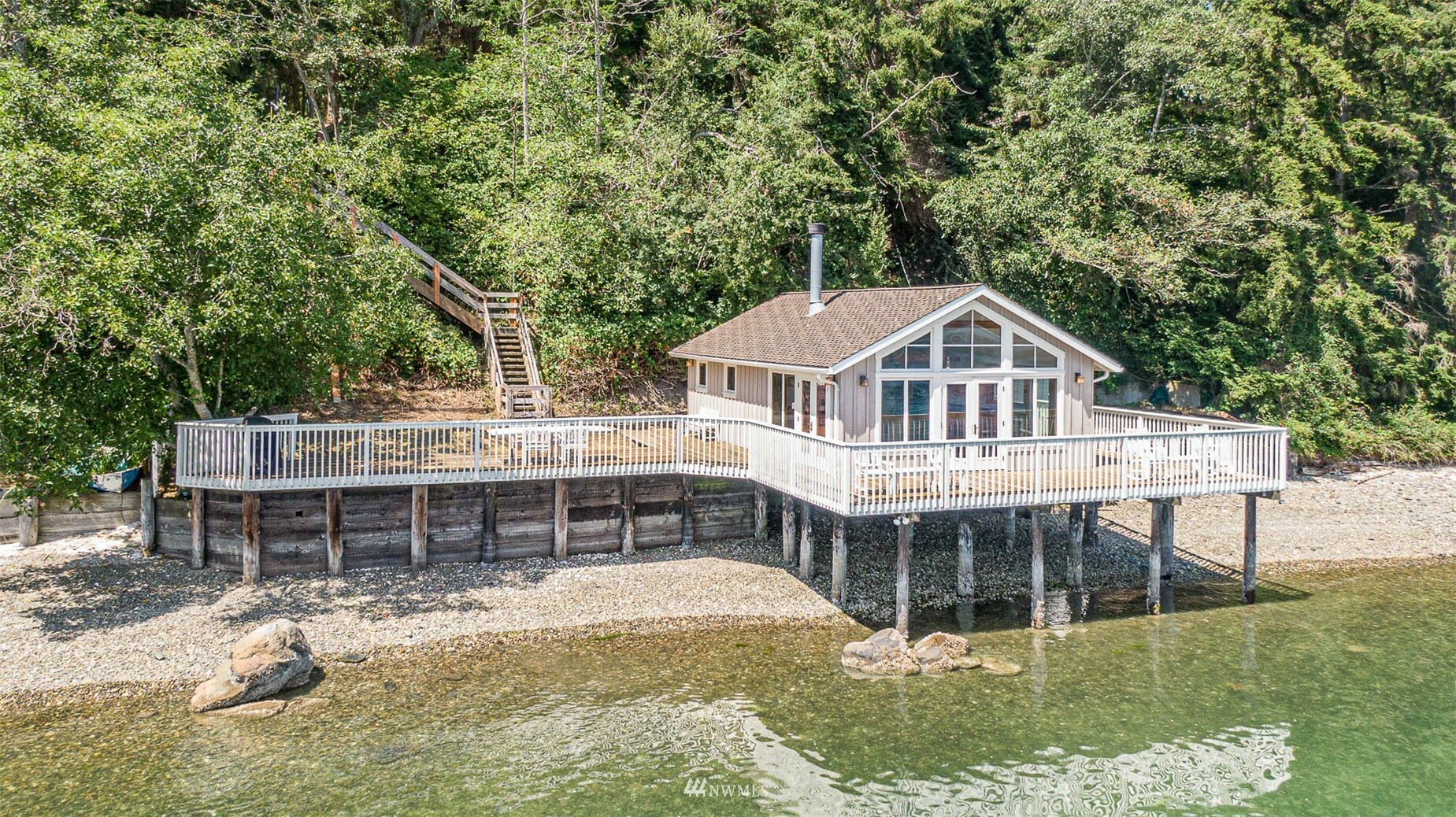 Property Photo:  9065 Bayview Drive  WA 98070 