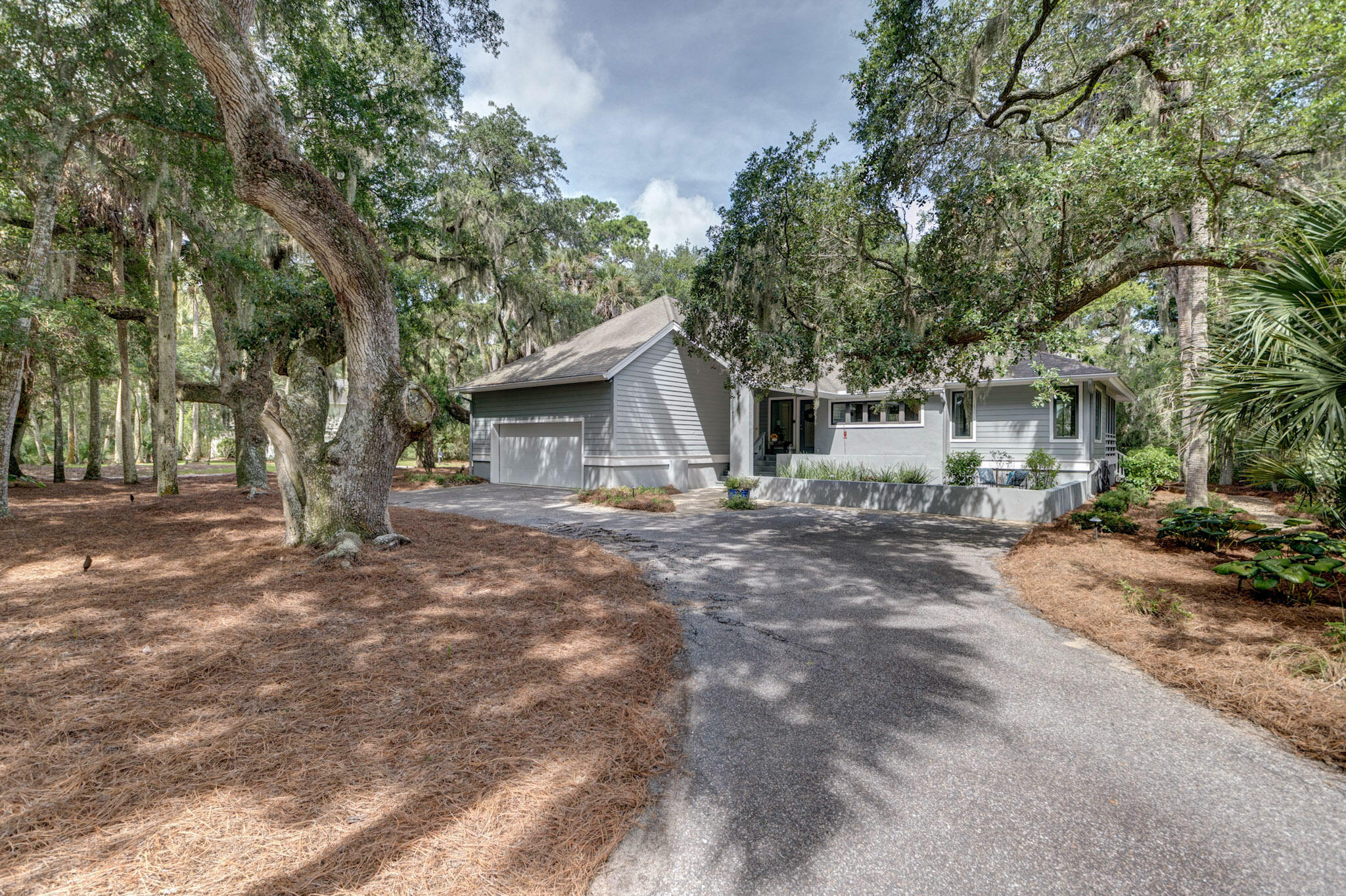 Property Photo: 2644 Seabrook Island Road SC 29455