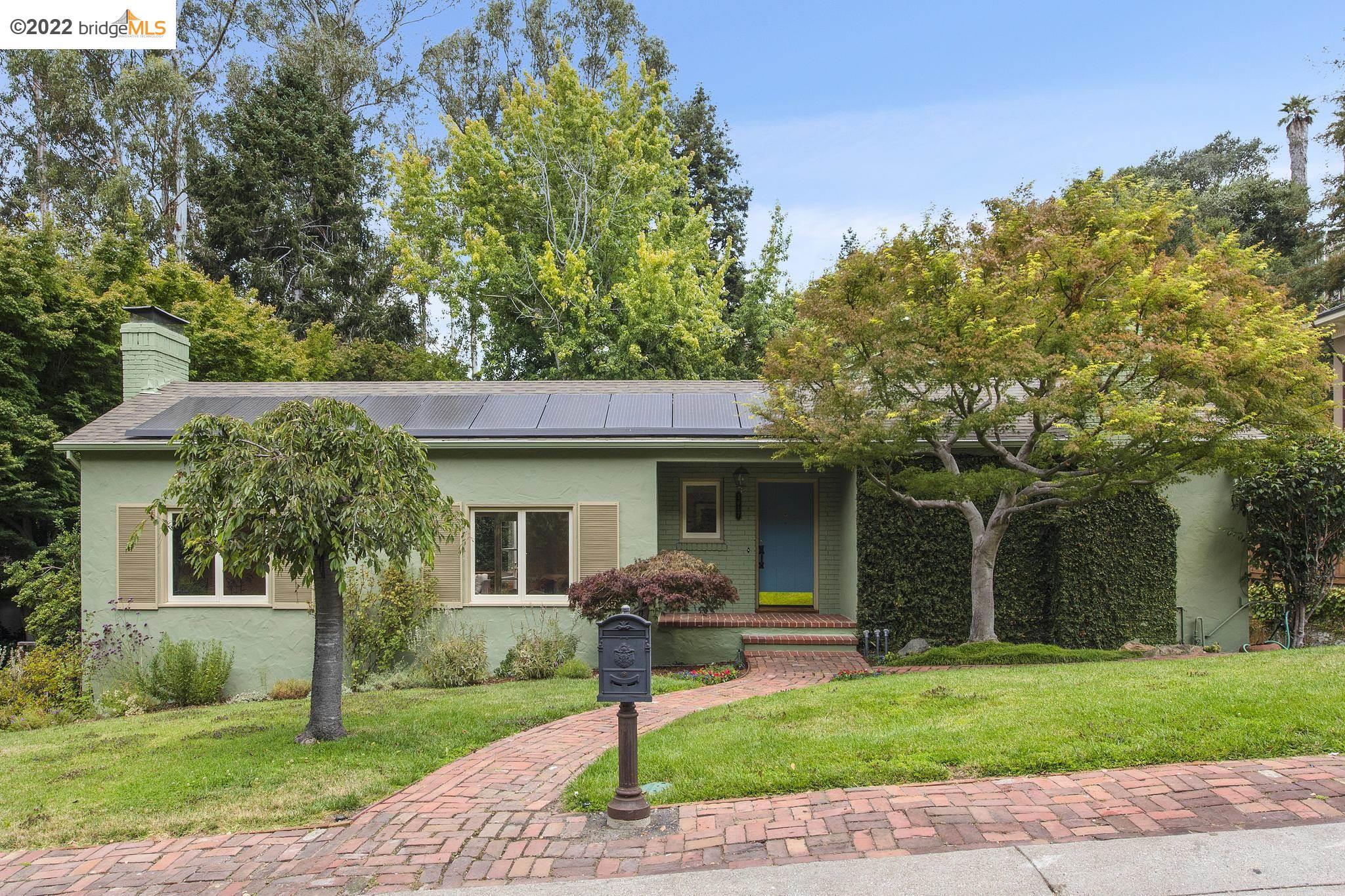 Property Photo: 5617 La Salle Ave CA 94611