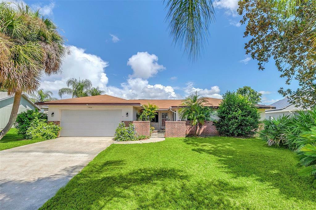 Property Photo:  1966 E Cooper Drive  FL 32725 