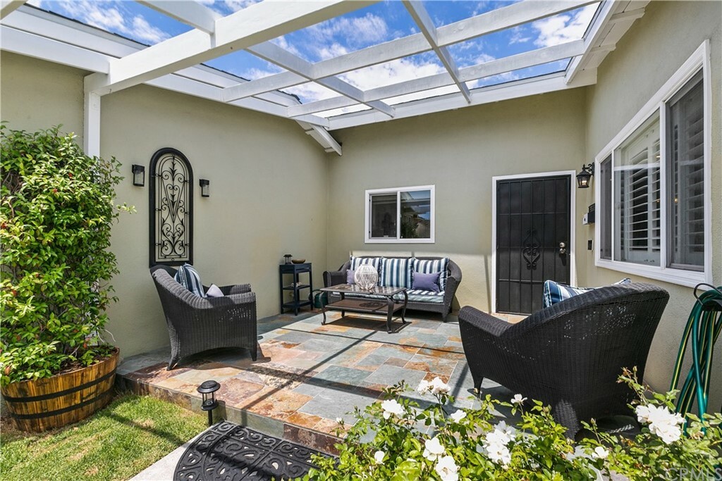 Property Photo: 6821 Cumberland Drive CA 92647