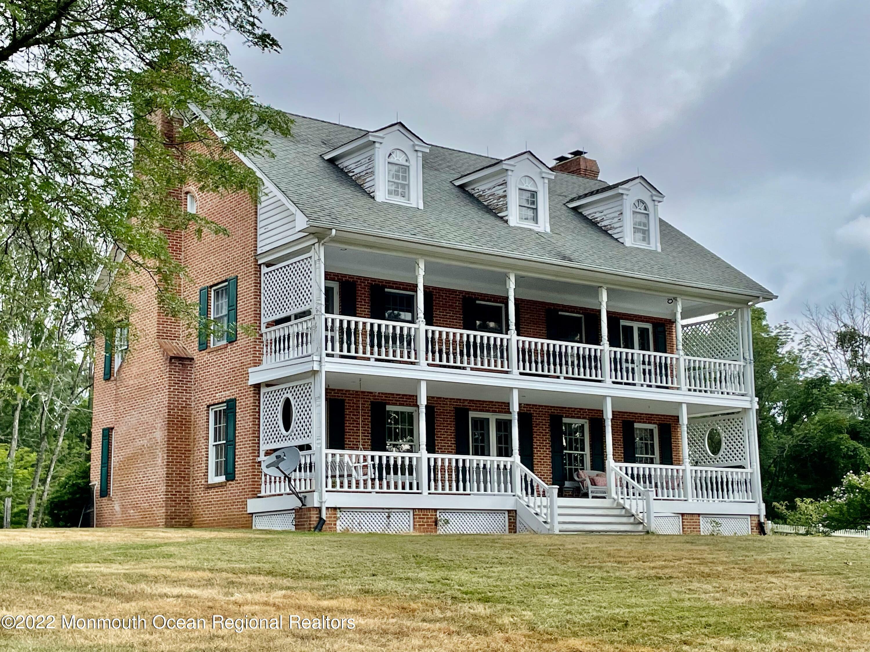 Property Photo:  36 Emleys Hill Road  NJ 08501 