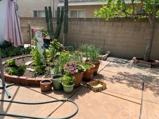 Property Photo:  2755 Knoxville Avenue  CA 90815 