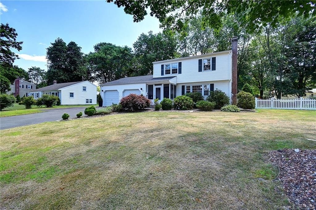 Property Photo: 37 Magnolia Drive CT 06118