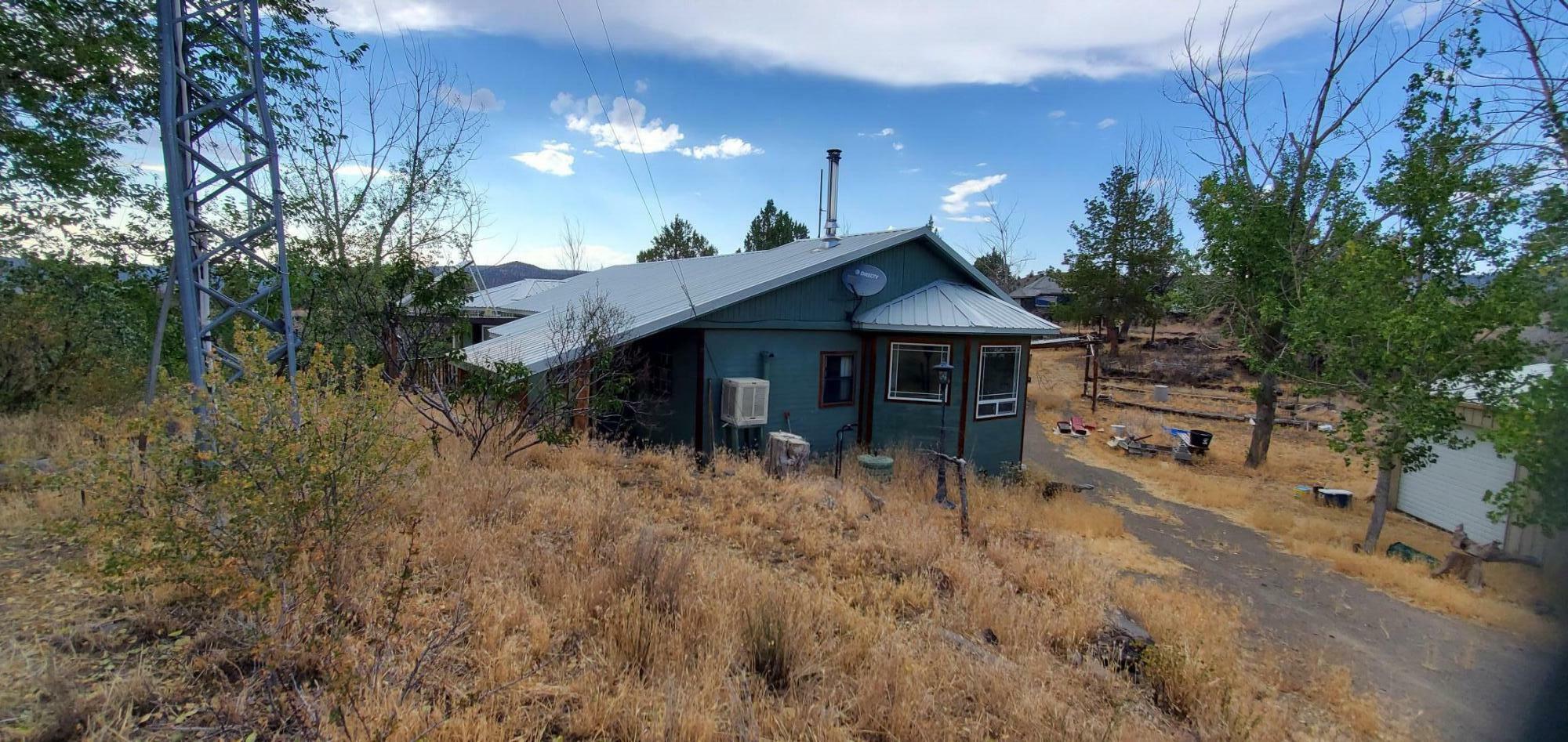 Property Photo:  18990 SE Doubtful Dirt Road  OR 97754 