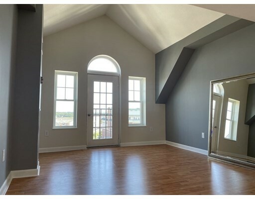 Property Photo: 11 Church Street 707 MA 01970
