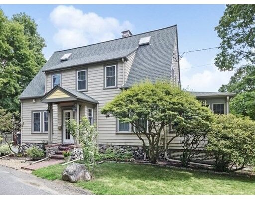 Property Photo:  15 Buxton Lane  MA 02451 