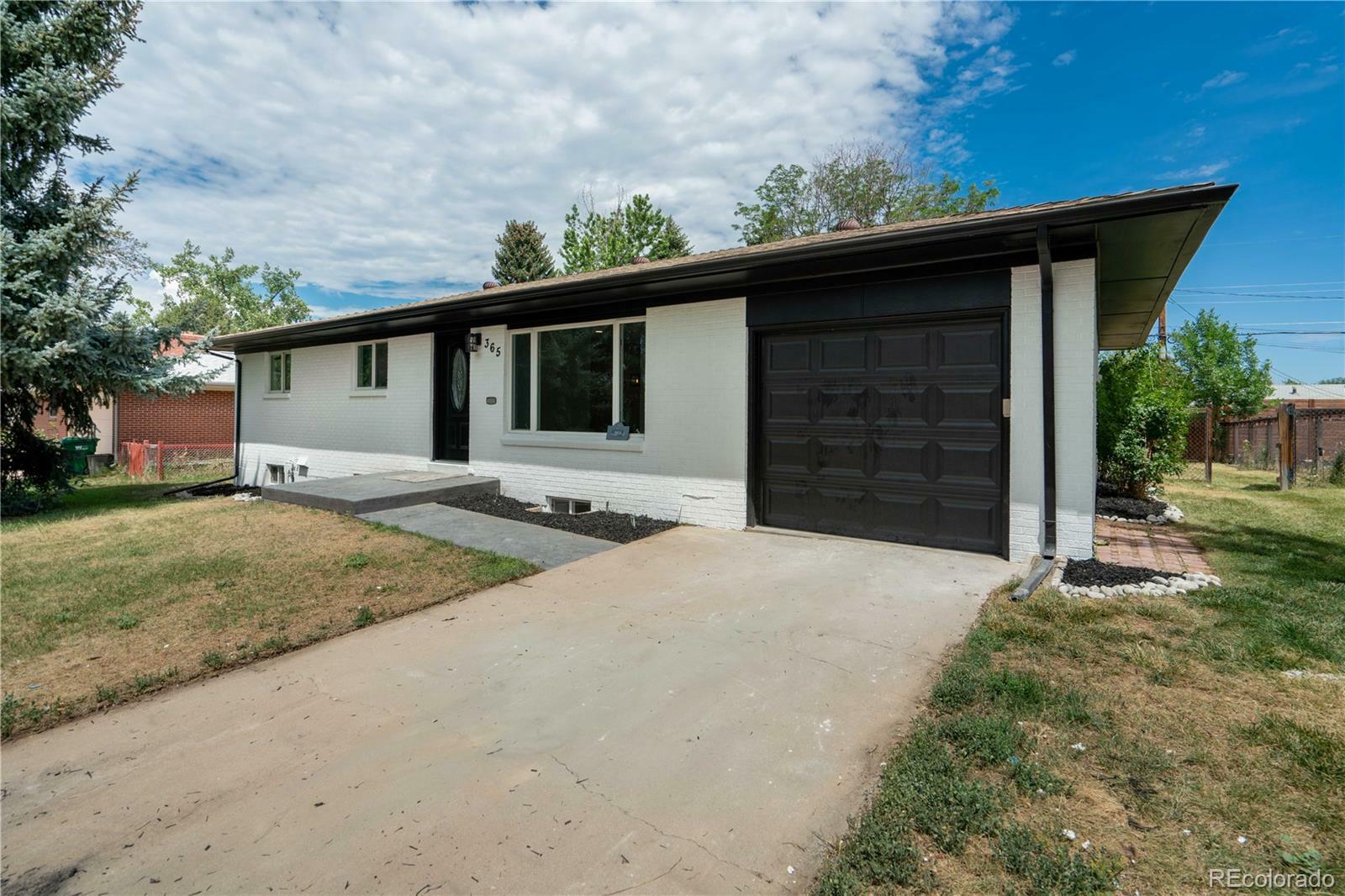 Property Photo:  365 W Peakview Avenue  CO 80120 