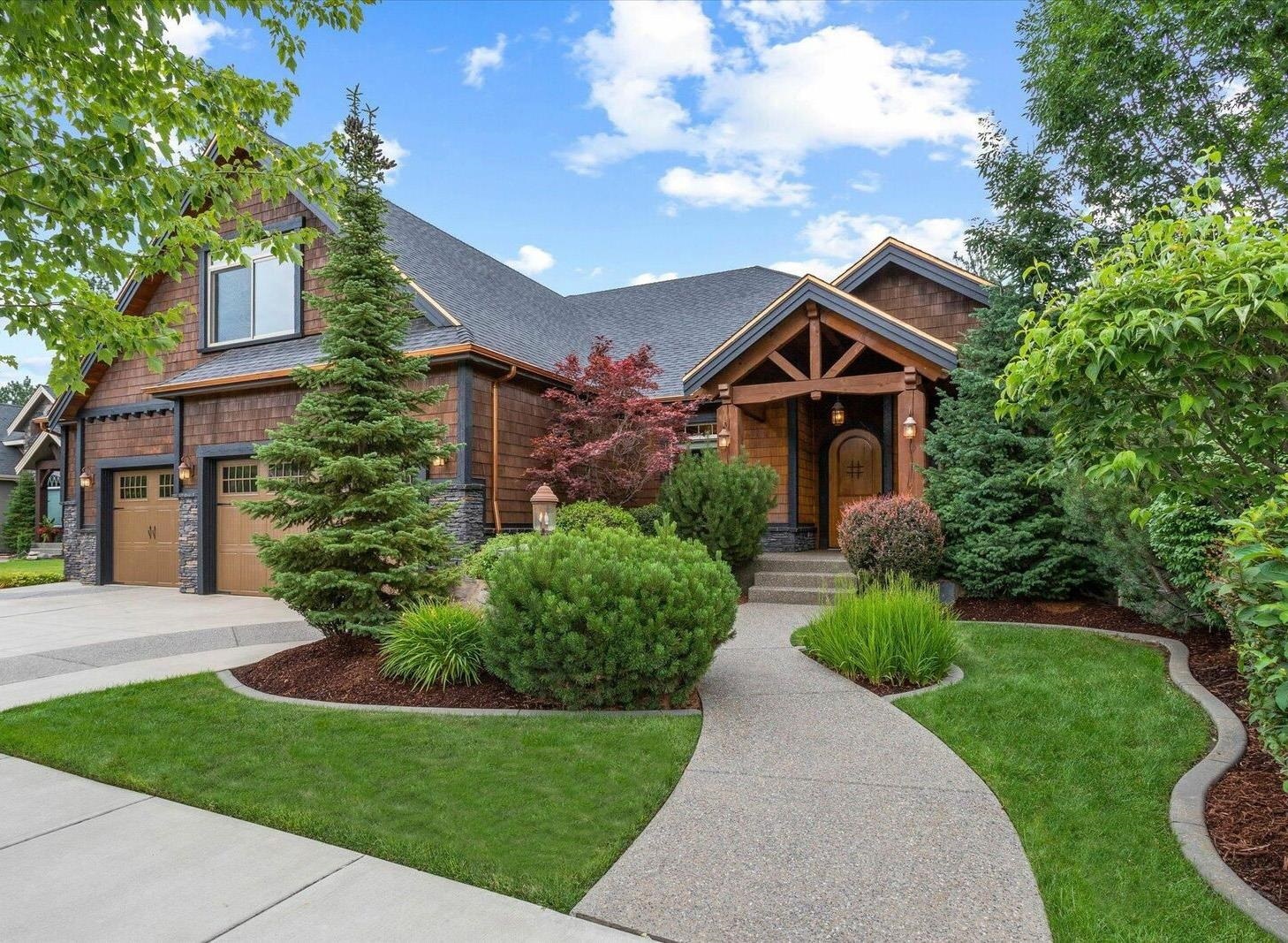 Property Photo: 1512 N River Vista St WA 99224