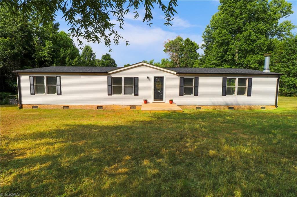 Property Photo:  4055 Price Road  NC 27048 