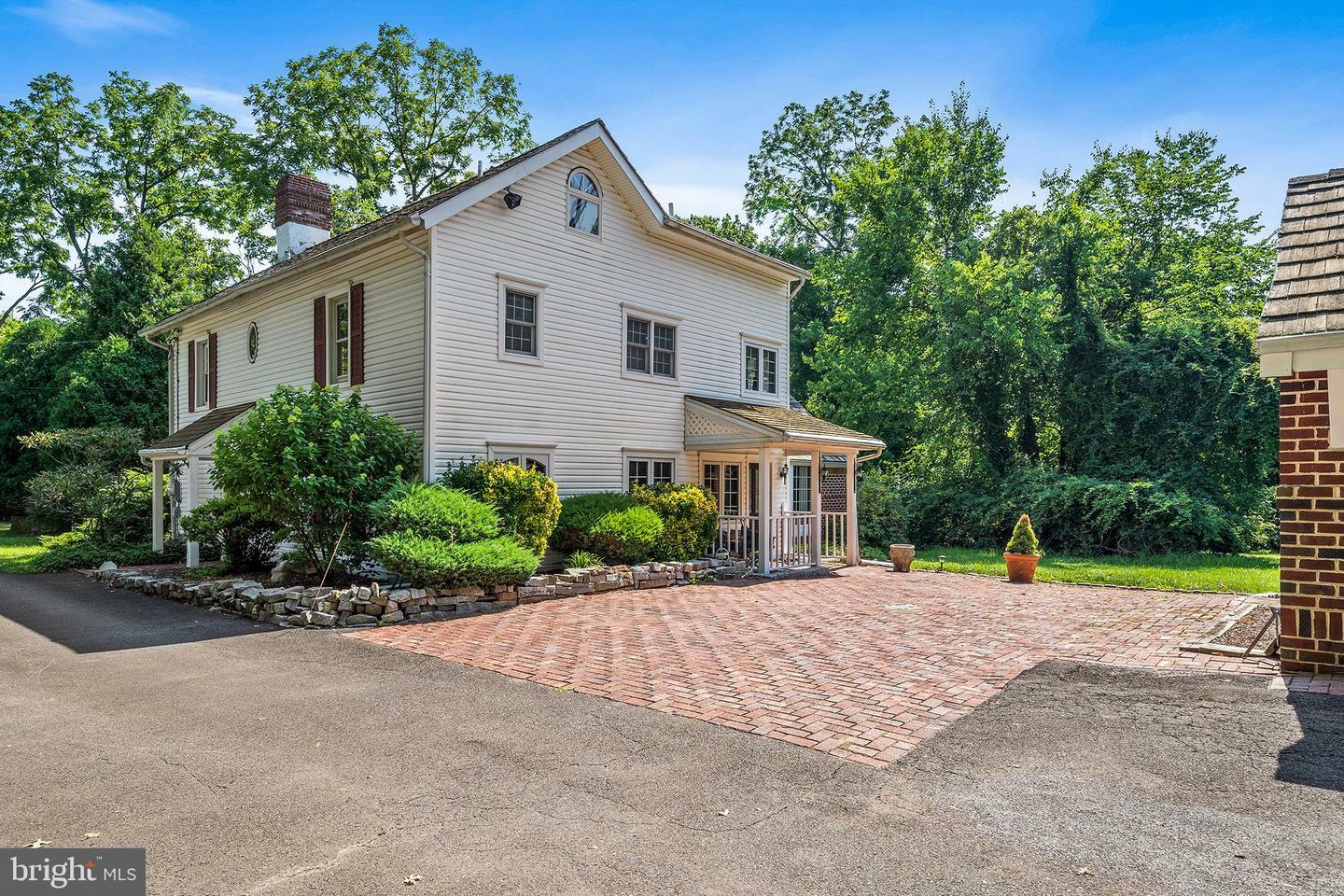 Property Photo:  1133 McKean Road  PA 19002 