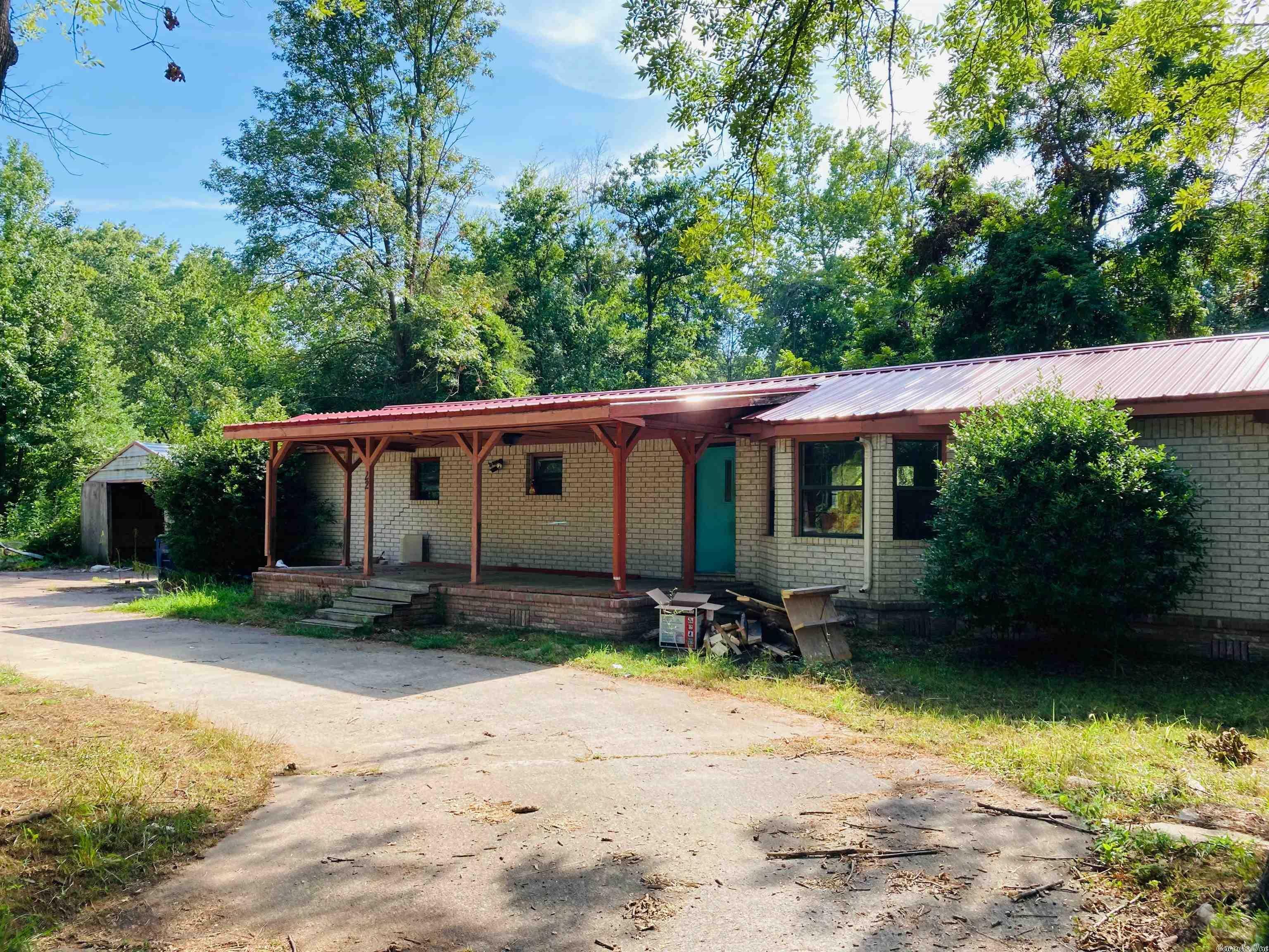 Property Photo:  22 Poplar Street  AR 72106 