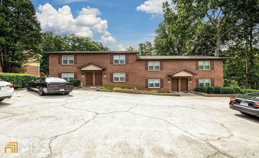 Property Photo: 3100 Spruce Circle GA 30078